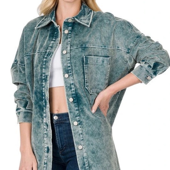 Zenana‎ Size S Oversized Premium Vintage Washed Corduroy Button Front Shacket - Picture 1 of 12